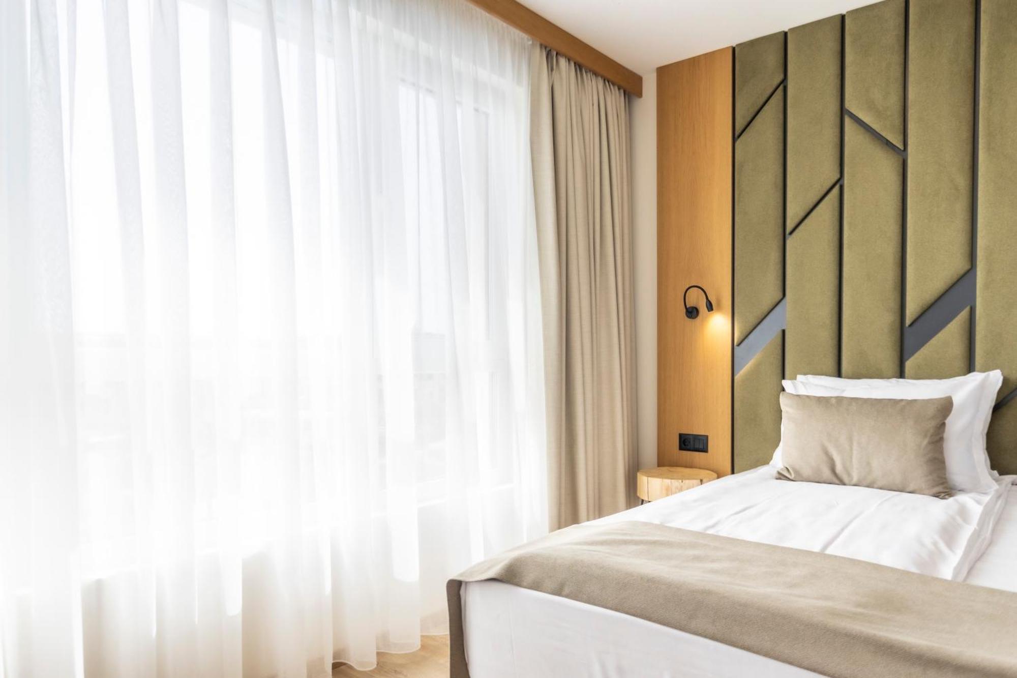 Natura All Seasons Boutique Hotel Burgas Extérieur photo
