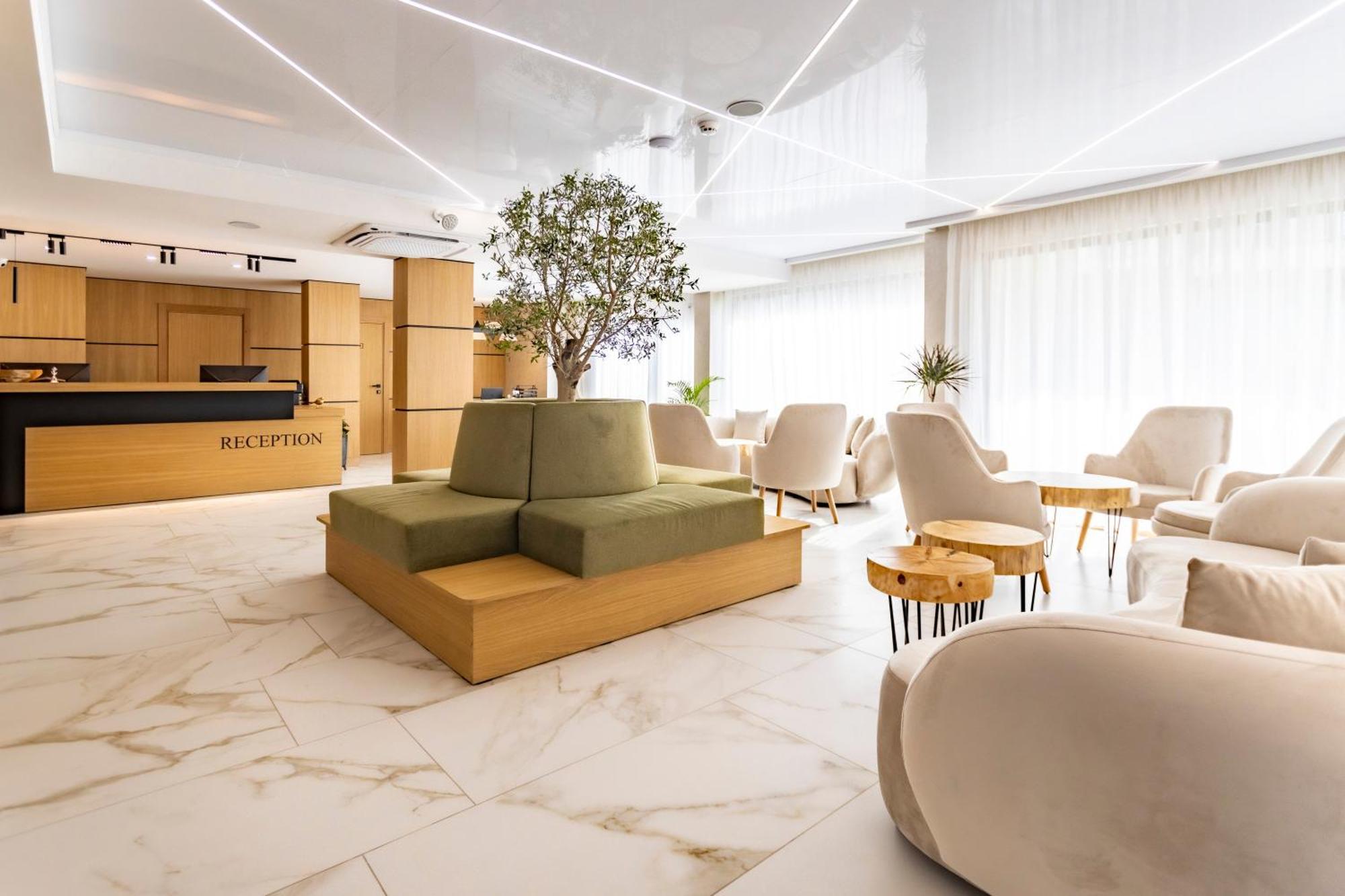 Natura All Seasons Boutique Hotel Burgas Extérieur photo